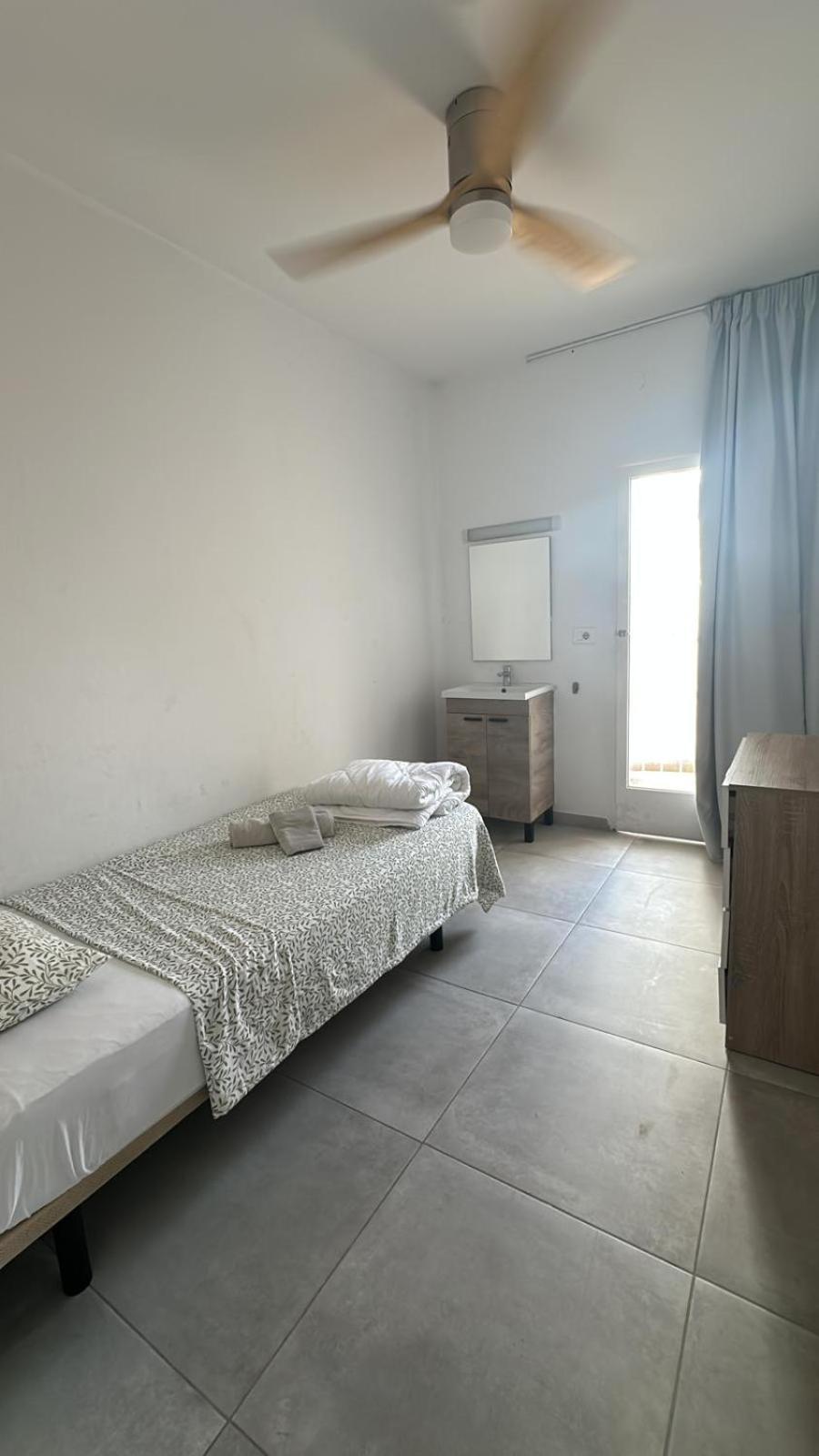 Cisne By Nest Hostel Sant Antoni de Portmany Zewnętrze zdjęcie